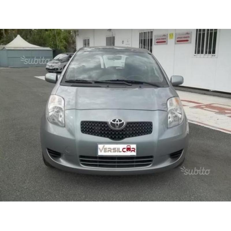 Toyota Yaris 1.0 3p. Sol - 2008