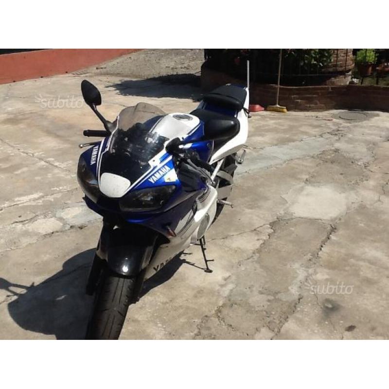 Yamaha YZF R6 - 2000