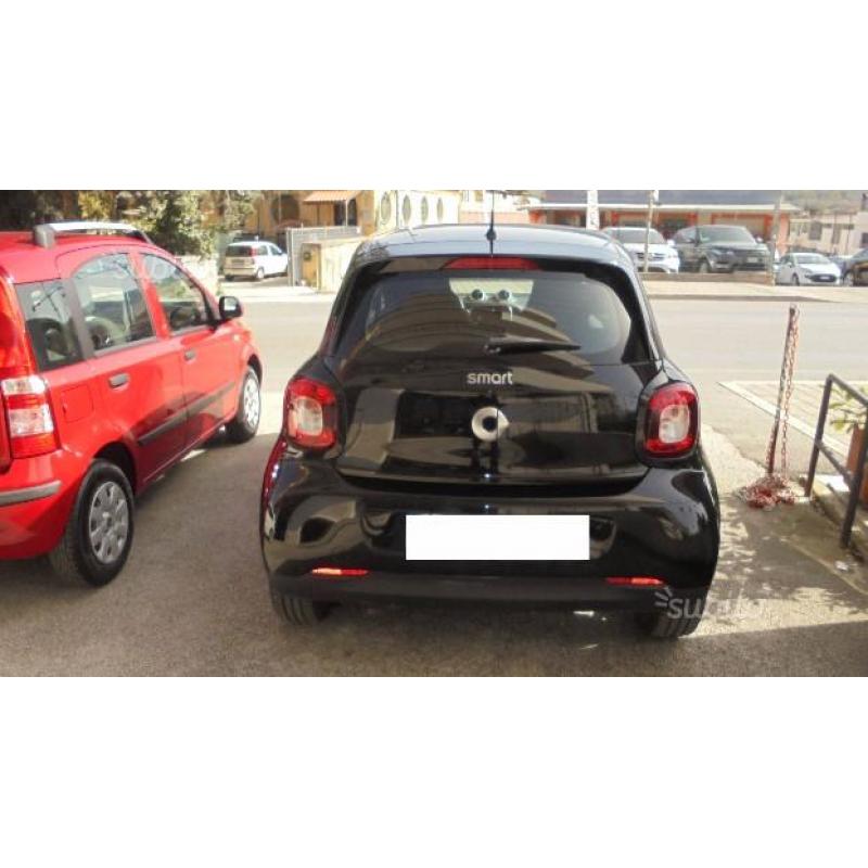 NUOVA SMART forfour 1.0 71 CV- BLUETOOTH- CRUISE