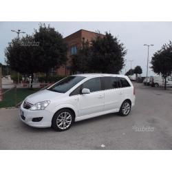 OPEL ZAFIRA 1.6 T. Metano COSMO 7 posti FULL 2010