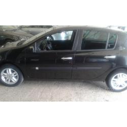 RENAULT Clio 3ª serie - 2007