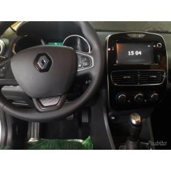 RENAULT Clio DUEL 1.5 DCi - 75CV