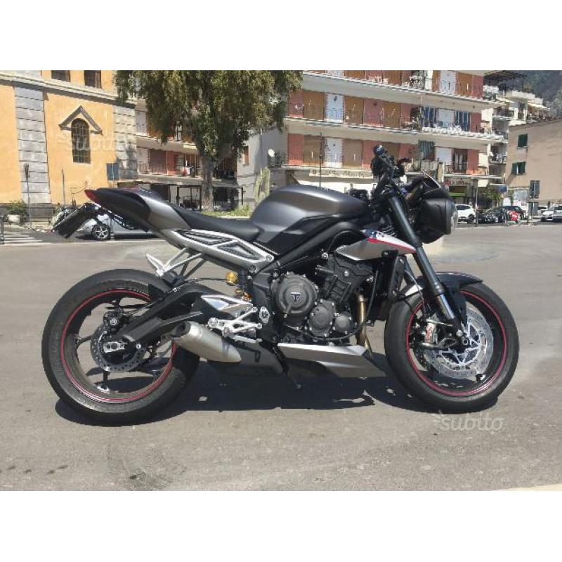 Triumph Street Triple rs