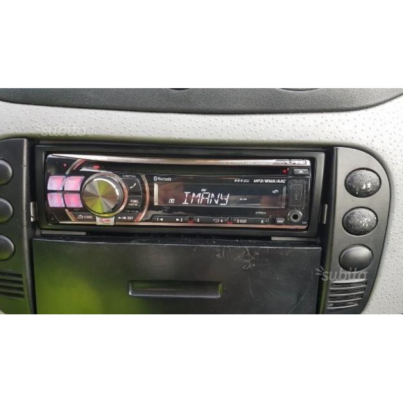 Autoradio alpine CDE-103BT perfetto