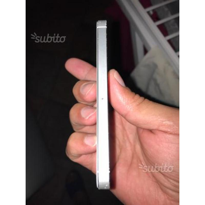 IPhone 5 32gb Apple in tutto