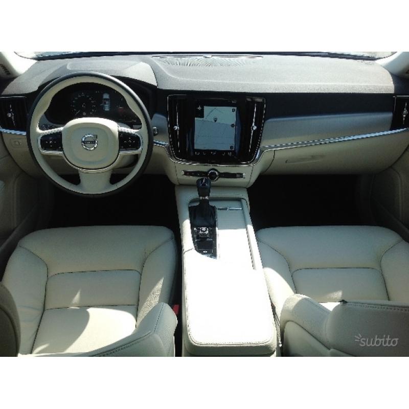 Volvo V90 D3 Geartronic Momentum