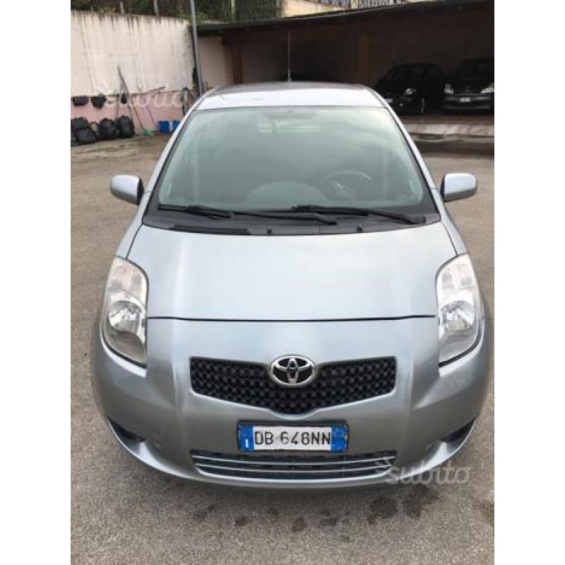 Toyota Yaris 1.4 D-4D Anno 2006 Automatica Full