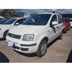 Fiat panda 4x4 1'3mjet 75cv modello dynamic