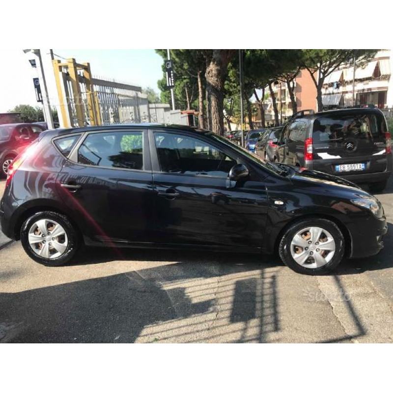 HYUNDAI i30 1.6 CRDI 90CV 5P