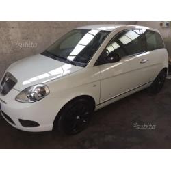 LANCIA Ypsilon fino al 30 settembre