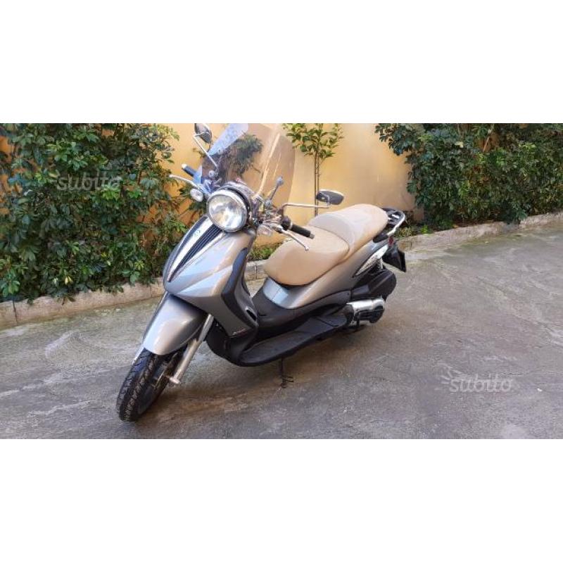 Piaggio Beverly 500 Cruiser