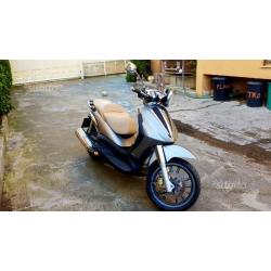 Piaggio Beverly 500 Cruiser